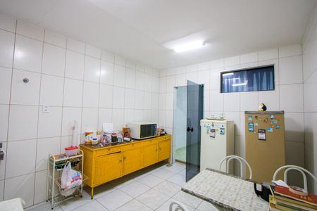 Casa à venda com 268m², 3 quartos e 4 vagas Casa à venda com 268m², 3 quartos e 4 vagasCozinha