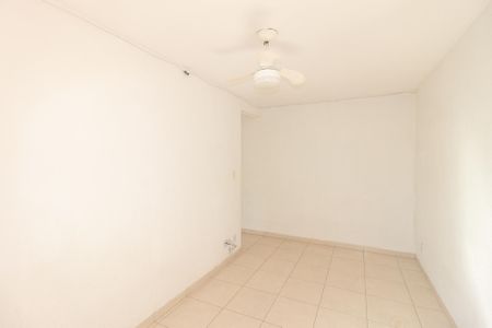 Apartamento para alugar com 40m², 2 quartos e 1 vaga Apartamento para alugar com 40m², 2 quartos e 1 vagaSala