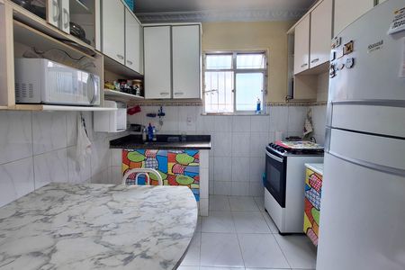 Casa à venda com 65m², 2 quartos e sem vaga Casa à venda com 65m², 2 quartos e sem vagaCozinha