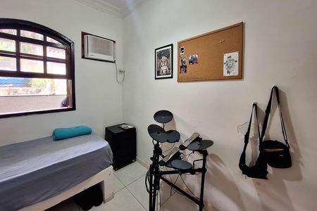 Casa à venda com 65m², 2 quartos e sem vaga Casa à venda com 65m², 2 quartos e sem vagaQuarto 2