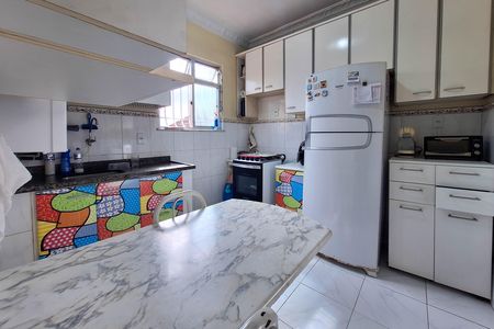 Casa à venda com 65m², 2 quartos e sem vaga Casa à venda com 65m², 2 quartos e sem vagaCozinha
