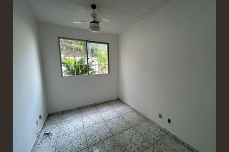 Sala de apartamento para alugar com 2 quartos, 45m² em Pavuna, Nilópolis