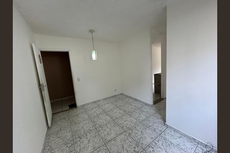 Sala de apartamento para alugar com 2 quartos, 45m² em Pavuna, Nilópolis