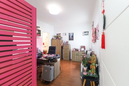 Casa à venda com 319m², 4 quartos e 7 vagas Casa à venda com 319m², 4 quartos e 7 vagasSuíte 3