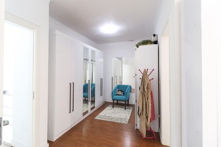 Casa à venda com 319m², 4 quartos e 7 vagas Casa à venda com 319m², 4 quartos e 7 vagasSuíte 4