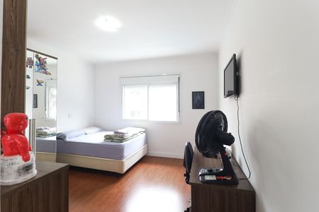 Casa à venda com 319m², 4 quartos e 7 vagas Casa à venda com 319m², 4 quartos e 7 vagasSuíte 1