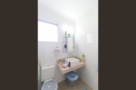 Casa à venda com 319m², 4 quartos e 7 vagas Casa à venda com 319m², 4 quartos e 7 vagasSuíte 1 - Banheiro