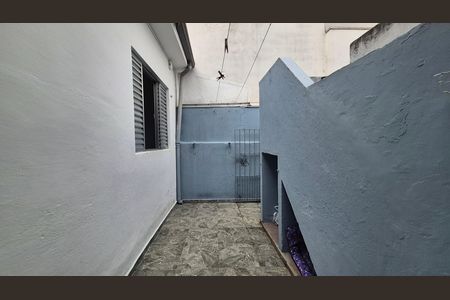 Casa à venda com 212m², 3 quartos e 2 vagas Casa à venda com 212m², 3 quartos e 2 vagasLavanderia 2