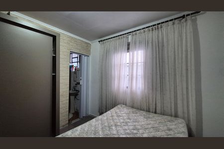 Casa à venda com 212m², 3 quartos e 2 vagas Casa à venda com 212m², 3 quartos e 2 vagasSuíte