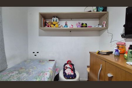 Casa à venda com 212m², 3 quartos e 2 vagas Casa à venda com 212m², 3 quartos e 2 vagasQuarto