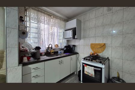 Casa à venda com 212m², 3 quartos e 2 vagas Casa à venda com 212m², 3 quartos e 2 vagasCozinha