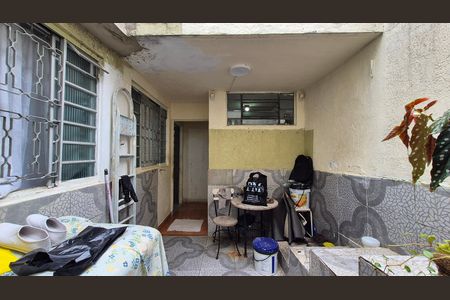 Casa à venda com 212m², 3 quartos e 2 vagas Casa à venda com 212m², 3 quartos e 2 vagasLavanderia