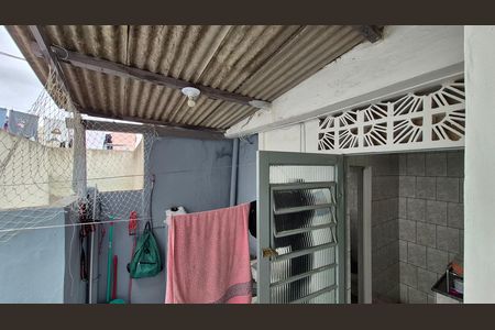 Casa à venda com 212m², 3 quartos e 2 vagas Casa à venda com 212m², 3 quartos e 2 vagasVista