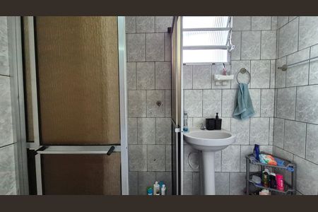Casa à venda com 212m², 3 quartos e 2 vagas Casa à venda com 212m², 3 quartos e 2 vagasBanheiro 2