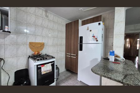 Casa à venda com 212m², 3 quartos e 2 vagas Casa à venda com 212m², 3 quartos e 2 vagasCozinha