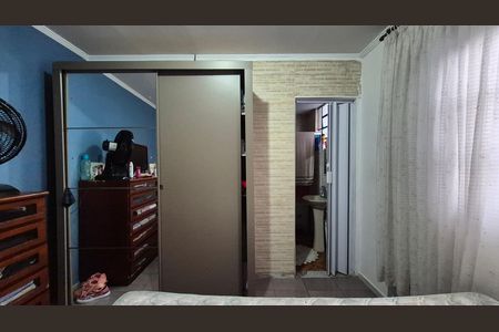 Casa à venda com 212m², 3 quartos e 2 vagas Casa à venda com 212m², 3 quartos e 2 vagasSuíte
