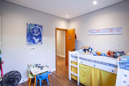 Casa à venda com 360m², 4 quartos e 4 vagas Casa à venda com 360m², 4 quartos e 4 vagasQuarto 1