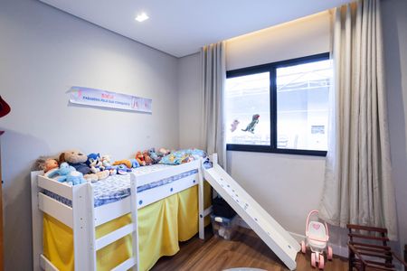 Casa à venda com 360m², 4 quartos e 4 vagas Casa à venda com 360m², 4 quartos e 4 vagasQuarto 1