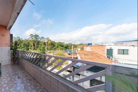 Casa à venda com 250m², 3 quartos e 2 vagas Casa à venda com 250m², 3 quartos e 2 vagasVaranda da Sala