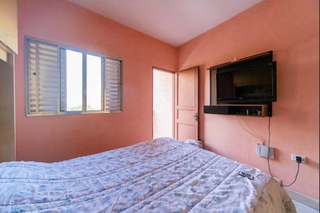 Casa à venda com 250m², 3 quartos e 2 vagas Casa à venda com 250m², 3 quartos e 2 vagasQuarto 1