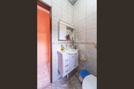 Casa à venda com 250m², 3 quartos e 2 vagas Casa à venda com 250m², 3 quartos e 2 vagasBanheiro 2