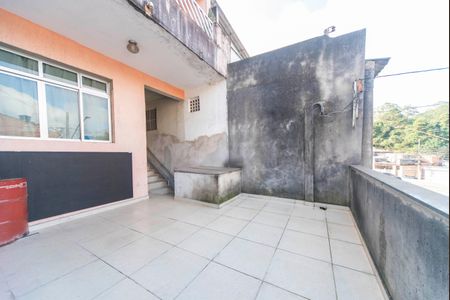 Casa à venda com 250m², 3 quartos e 2 vagas Casa à venda com 250m², 3 quartos e 2 vagasVaranda Frente