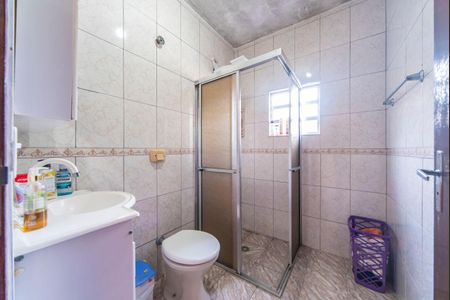 Casa à venda com 250m², 3 quartos e 2 vagas Casa à venda com 250m², 3 quartos e 2 vagasBanheiro 2