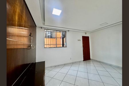 Sala de apartamento para alugar com 2 quartos, 60m² em São Francisco, Belo Horizonte