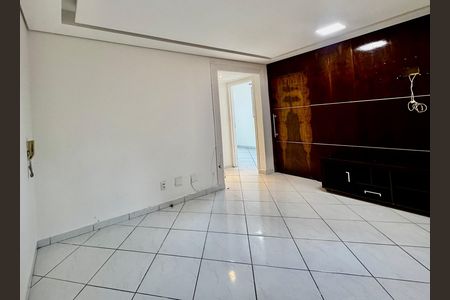 Sala de apartamento para alugar com 2 quartos, 60m² em São Francisco, Belo Horizonte