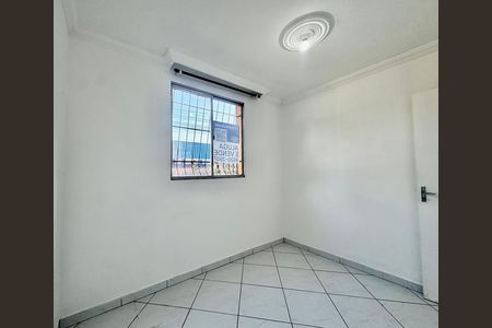Quarto de apartamento para alugar com 2 quartos, 60m² em São Francisco, Belo Horizonte