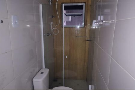 Banheiro de casa para alugar com 1 quarto, 70m² em Vila Nova Mazzei, São Paulo