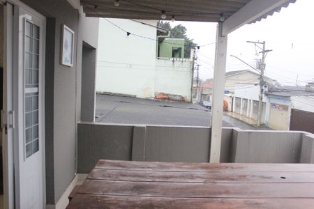 Casa para alugar com 130m², 2 quartos e 1 vagaVaranda