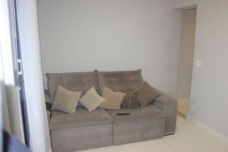 Sala de casa para alugar com 2 quartos, 250m² em Vila Leda, Guarulhos