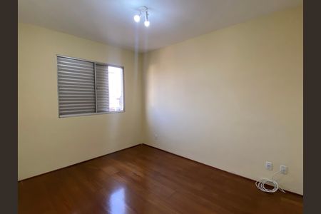 Apartamento para alugar com 70m², 2 quartos e 1 vagaQuarto 2