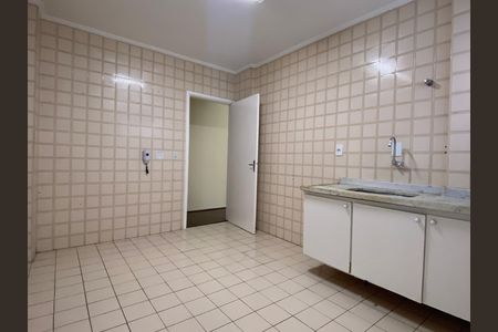 Apartamento para alugar com 70m², 2 quartos e 1 vagaCozinha