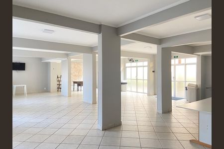 Apartamento para alugar com 70m², 2 quartos e 1 vagaÁrea comum - Salão de festas