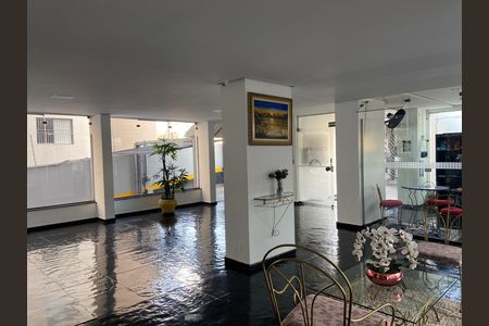 Apartamento para alugar com 70m², 2 quartos e 1 vagaÁrea comum - hall