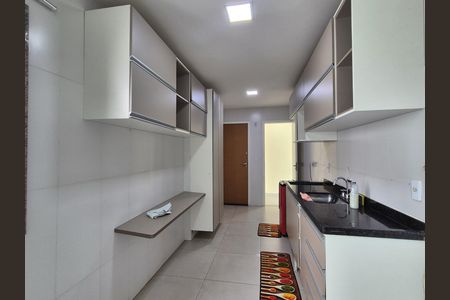 Apartamento à venda com 135m², 3 quartos e 2 vagas