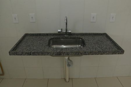 Pia de apartamento para alugar com 2 quartos, 55m² em Luz, Nova Iguaçu