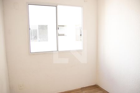 Quarto 01 de apartamento para alugar com 2 quartos, 42m² em Goiá, Goiânia