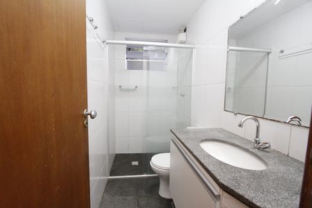 Apartamento à venda com 166m², 4 quartos e 2 vagasBanheiro da Suíte