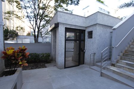 Apartamento à venda com 166m², 4 quartos e 2 vagasEntrada