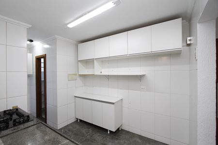 Apartamento à venda com 166m², 4 quartos e 2 vagasCozinha
