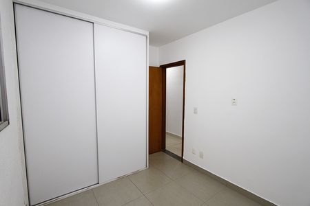 Apartamento à venda com 166m², 4 quartos e 2 vagasQuarto 2