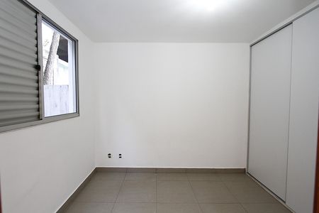 Apartamento à venda com 166m², 4 quartos e 2 vagasQuarto 4 - Suíte