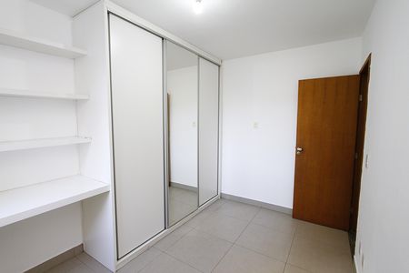 Apartamento à venda com 166m², 4 quartos e 2 vagasQuarto 3