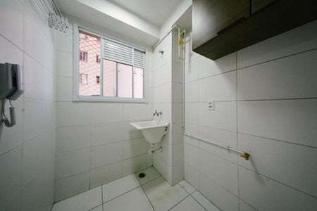 Apartamento para alugar com 41m², 2 quartos e sem vaga Apartamento para alugar com 41m², 2 quartos e sem vagaCozinha e Área de Serviço