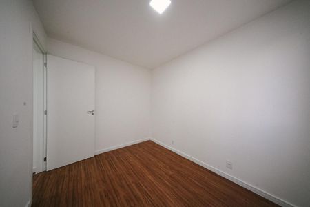 Quarto 1 de apartamento para alugar com 2 quartos, 41m² em Vila Penteado, São Paulo