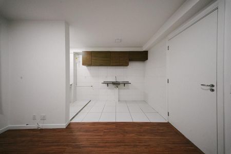 Apartamento para alugar com 41m², 2 quartos e sem vaga Apartamento para alugar com 41m², 2 quartos e sem vagaCozinha e Área de Serviço