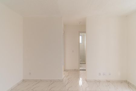 Apartamento para alugar com 43m², 2 quartos e sem vaga Apartamento para alugar com 43m², 2 quartos e sem vagaSala